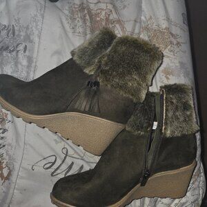Ashley Stewart Fur Lined Wedge Ankle Bootie Women's 10 Wide